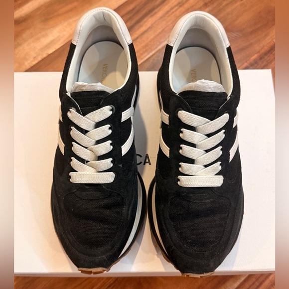Veronica Beard Valentina Black/White Womens Sneakers Size 7.5 - Picture 2 of 9